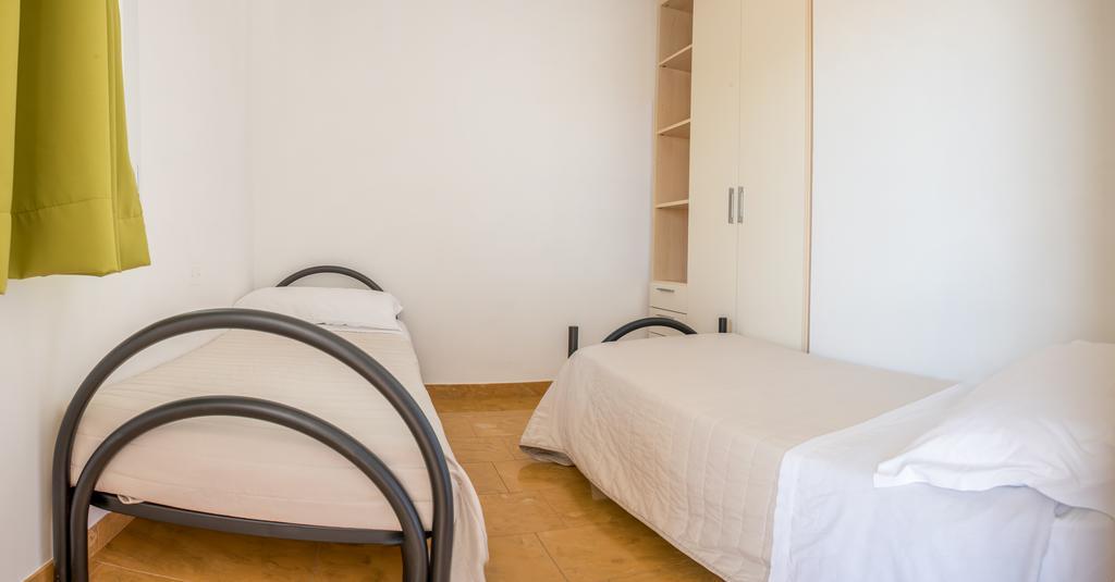 Donnosanto Residence Torre Santa Sabina Exteriör bild